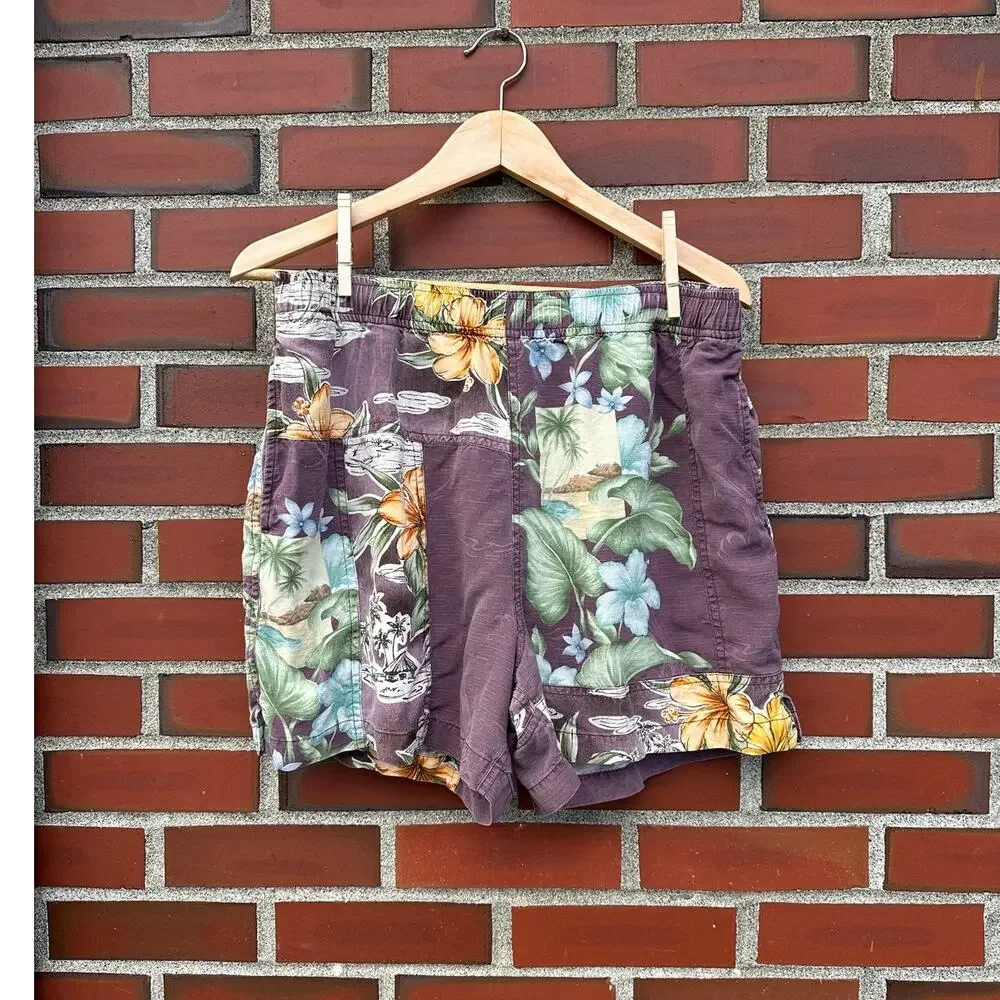 Vintage 90s Y2K Tommy Bahama Men's Silk Hawaiian Shorts with Drawstring Waist
